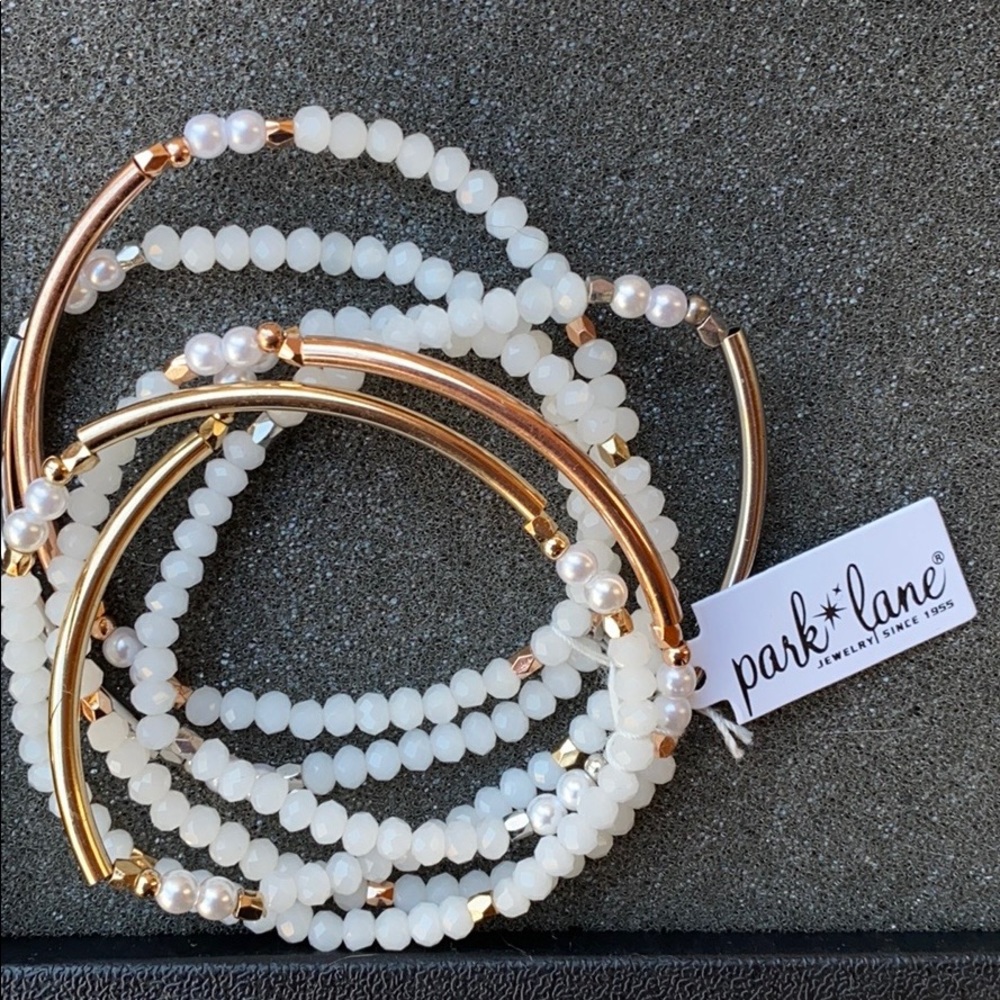 Set of bracelets